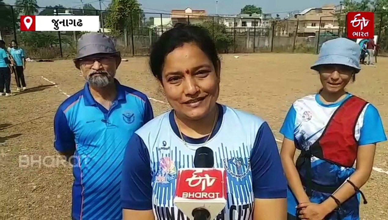 જૂનાગઢની અનોખી માતા અને પુત્રીની જોડી, આર્ચરીમા...