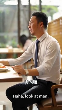 [Complete] After twelve years apart, upon learning that she is being urged to marry by her family, he instantly tears up. He forcefully drives away all her suitors, closing in on her and holding her tightly. This time, he will not back down or miss his ch