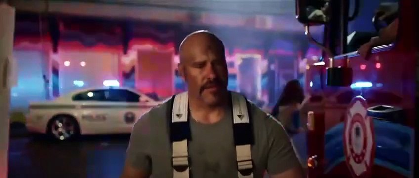 {Clube da Luta para Mulheres} {Chick Fight} Quando Anna Wyncomb é apresentada a um clube de luta clandestino só de mulheres para mudar a confusão de sua vida.