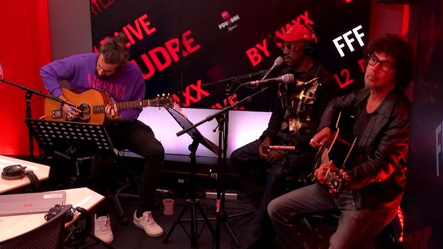 FFF & Waxx reprennent Ain't No Sunshine de Bill Withers en live dans Foudre
