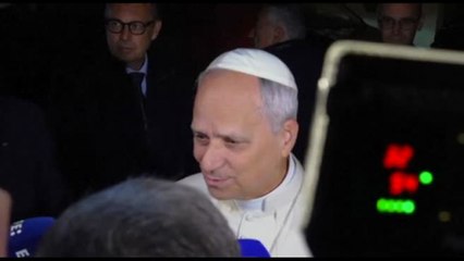 Il Papa a Castel Gandolfo: lavoro, ma faccio anche nuoto e tennis