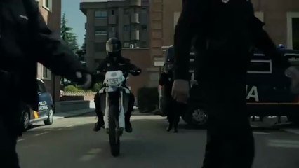 Tokyo's BACK! ｜ La Casa De Papel⧸Money Heist S2 (Full Scene, Eng Subs)