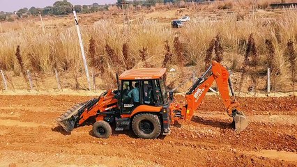 सरकारी भूमि पर चला जेसीबी का पंजा, भू- माफिया में मचा हड़कम्प