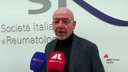 Salute: reumatologo Caporali (Sir), ‘diagnosi e terapia precoci per controllare progressione malattia’