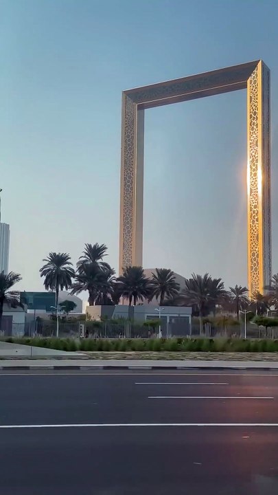 Dubai Frame WALK: World's LARGEST Picture Frame! 🇦🇪