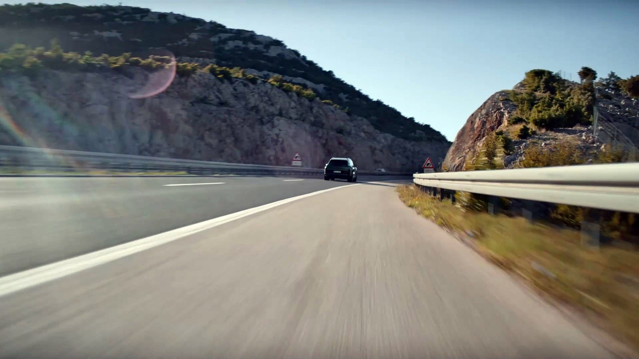 Porsche Cayenne Turbo Electric (2025) - Presentation