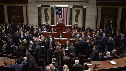 Ley Jeffrey Epstein: Cámara baja de EEUU obliga al Departamento de Justicia a revelar datos