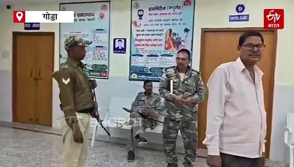 गोड्डा में रेलवे फाटक के पास हाइवा और बाइक के बीच भीषण टक्कर, एक की मौत, दूसरा घायल