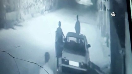 Ödemiş’te silahlı kavga kanlı bitti O anlar kameralara yansıdı