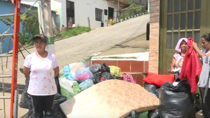 Damnificados de Silvania pasaron la noche en salón comunal y casas de vecinos solidarios