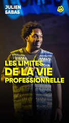 Julien Sabas ne mélange pas vie perso et boulot... Surtout quand ça sort les couteaux. 😂