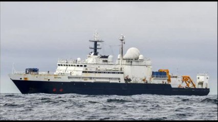 Nave militare russa entra in acque GB, Londra avverte Putin