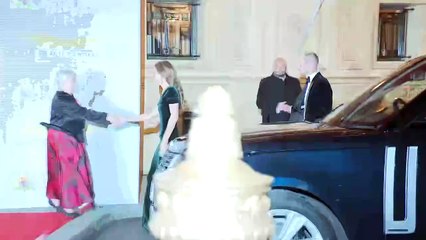 William and Kate arrive at Royal Variety Performance