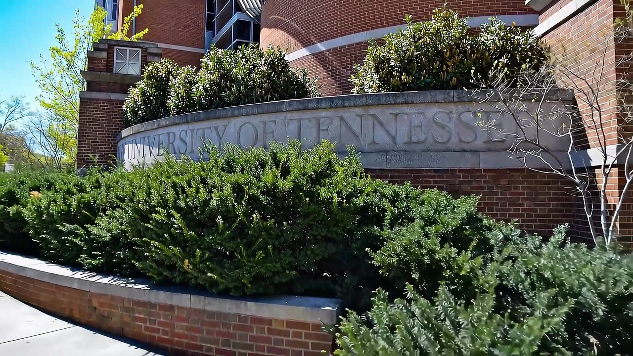 UT Vols Fencing Installation | Loudon County Fence | Neyland Stadium Knoxville