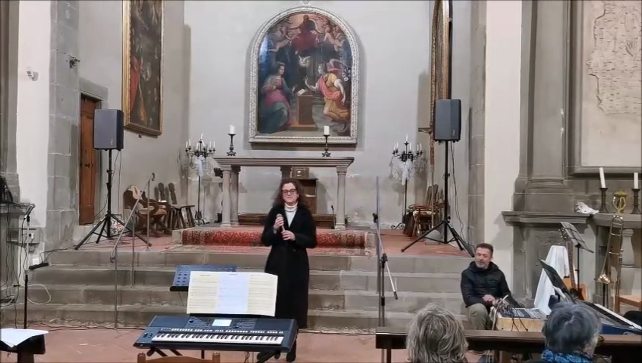 20-12-2023 - MATILDE TREBBI CANTA E PRESENTA CORI SAN LORENZO(SIGNA)