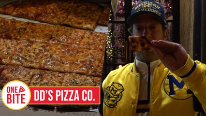 Barstool Pizza Review - DD’s Pizza Co. (Chicago, IL)