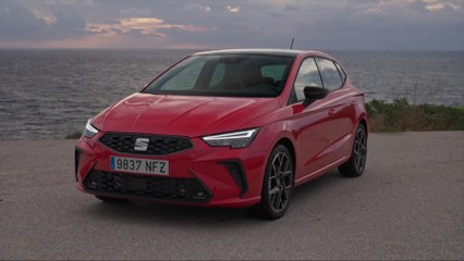 The new SEAT Ibiza FR Design in Liminal Red