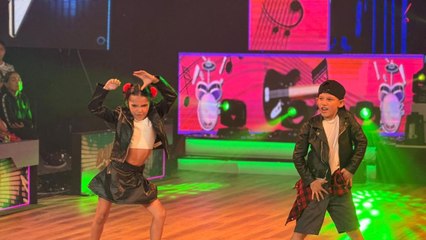 Rebecca y Rafael al ritmo de K-Pop