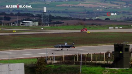 Bayraktar KIZILELMA, nefes kesti! F-16’ya kilitlendi, simüle atışta tam isabet