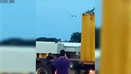 60 Clearest UFO Sightings Ever Captured on Camera