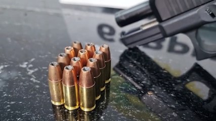 Após discutir com companheira homem saca pistola e faz disparos em bar no centro