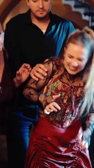 La pareja embarazada del Alfa estérilES