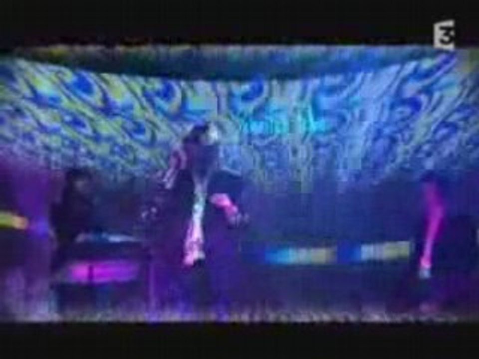 Eurovision 2008 France : "Sébastien Tellier : Divine"