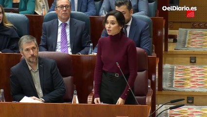 Ayuso defiende en la Asamblea de Madrid al alcalde de Alpedrete que negó la violencia de género en el asesinato de una mujer que recibió 50 puñaladas