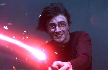 Daniel Radcliffe manda carta ao ator que interpretará Harry Potter na série da HBO