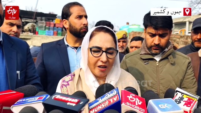 جموں و کشمیر وقف بورڈ کی چیئرپرسن اور وزیرِ مملکت ڈاکٹردرخشاں اندرابی کا پلوامہ دورہ