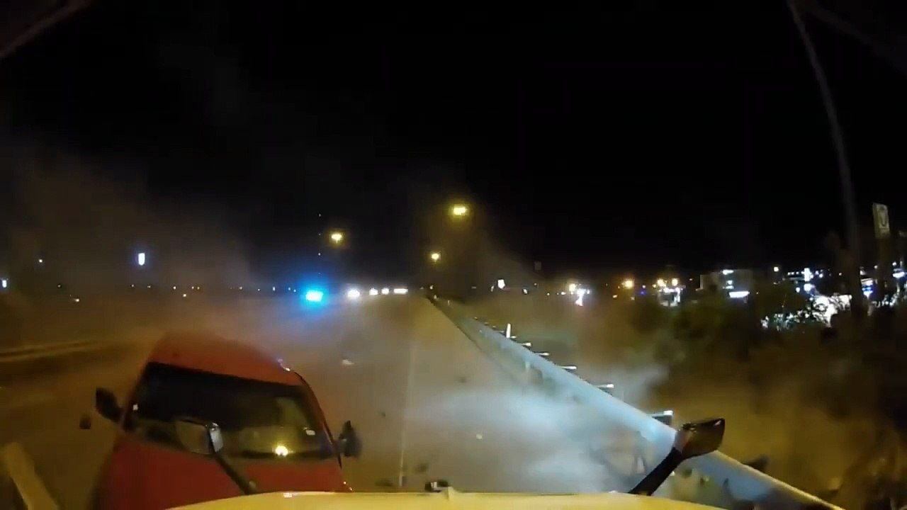 worlds best semi truck dash cam footage wrecks and crashes #52 (2025)