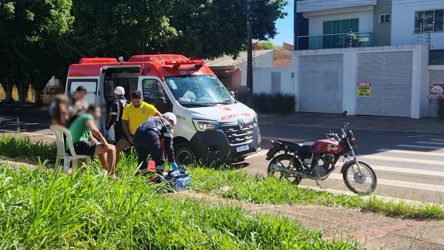 Motociclista fica ferido após queda de moto na Região do Lago, em Cascavel