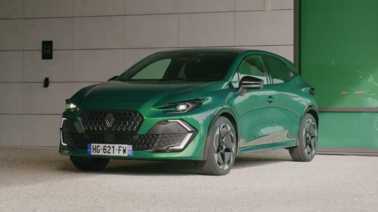 2026 Renault Clio (Techno) mit Hybridantrieb – Ausstattung, Design in Absolute Green