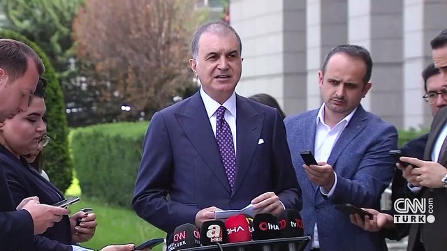 AK Parti Sözcüsü Ömer Çelik: Özgür Özel'in Partiyi temizlemesi esas işi olmalı