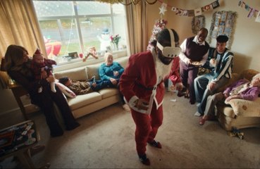 EE shows how Brits connect at Christmas as network releases first-ever festive film