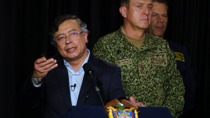Petro dice que su Gobierno no violó DIH en bombardeos en que murieron menores reclutados
