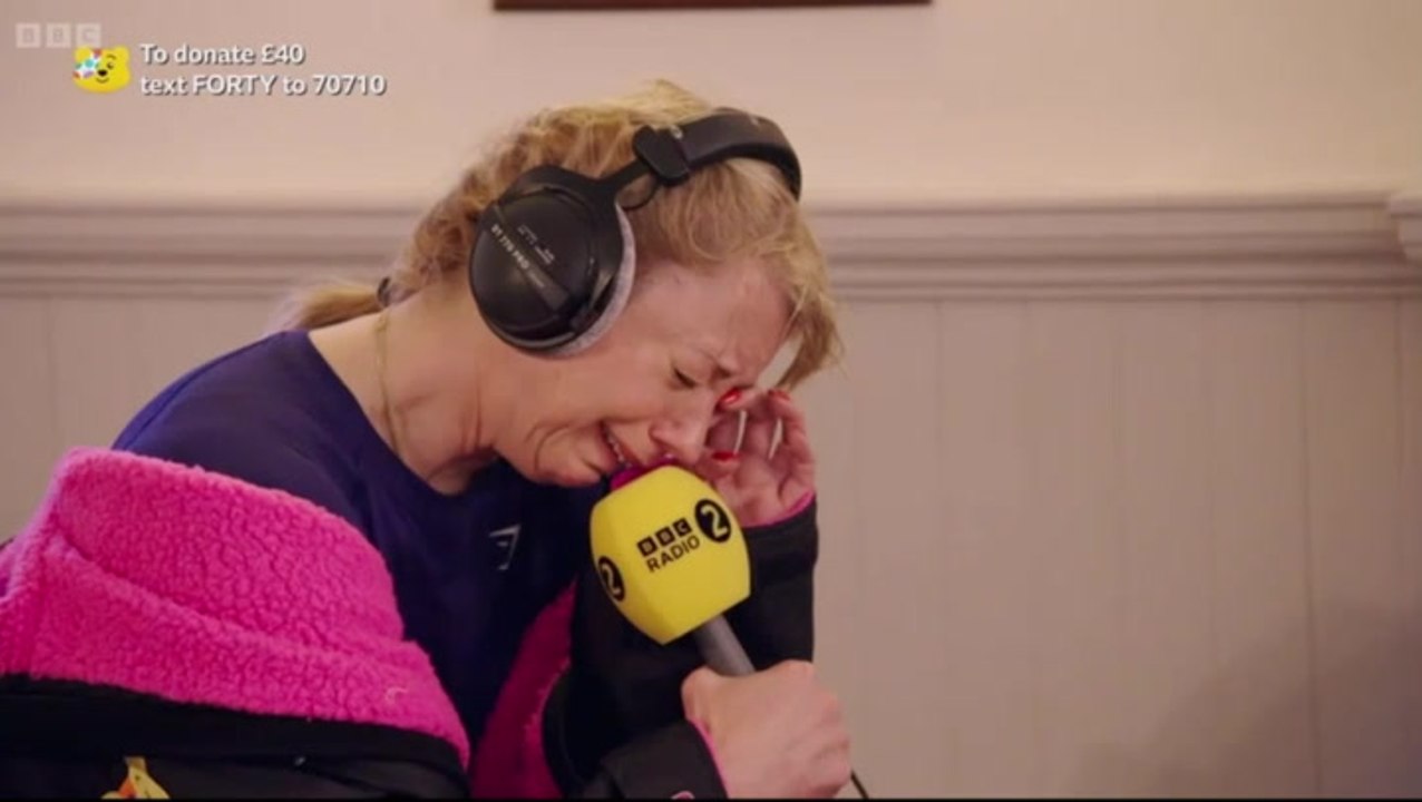 Sara Cox breaks down in tears after girl’s story of brother’s death inspires her Children in Need challenge