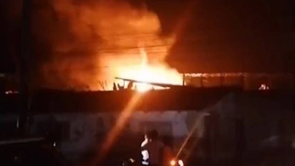 Incendio arrasó cinco casas y dejó a siete familias en la calle en Tumaco