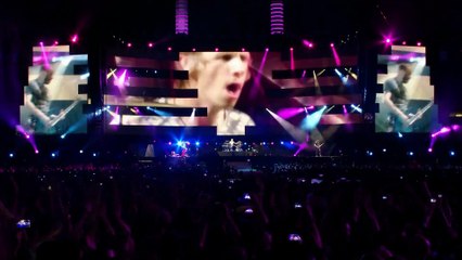 Plug In Baby (extended outro) - Muse (live)