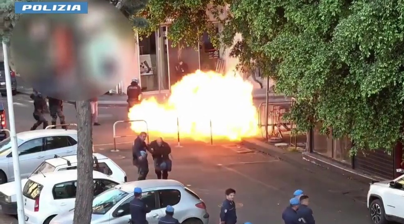 Catania, guerriglia urbana durante corteo contro Ddl sicurezza: 2 arresti e 13 denunciati (20.11.25)