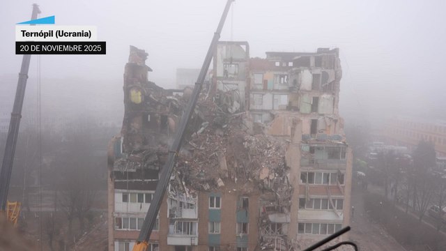 Las autoridades de Ternópil buscan a supervivientes entre los escombros del edificio