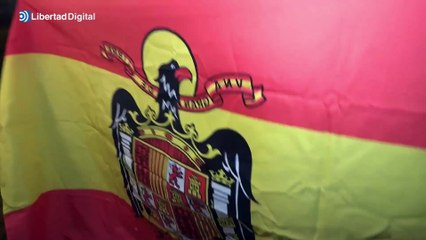 Activistas de Femen irrumpen semidesnudas en una misa organizada por la familia Franco en Madrid