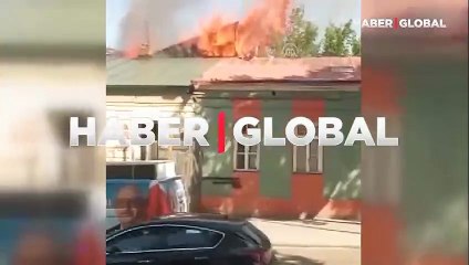 Tarihi binada aynı gün iki kez yangın çıktı