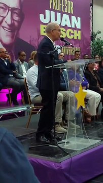 Danilo Medina asegura PLD compite por el primer lugar, pero sus compañeros no le creen