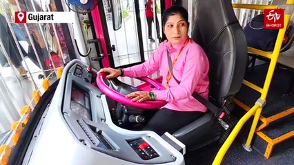 With A Woman Behind The Wheels, Gujarat’s First Pink BRTS Bus Rolls Out In Surat