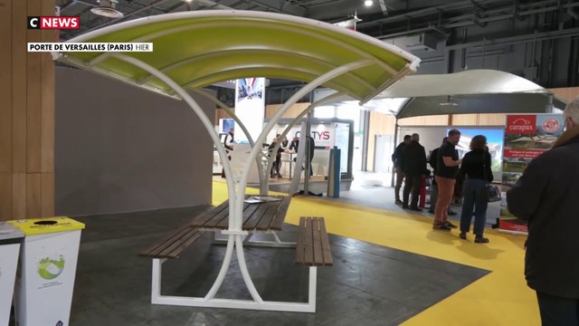 Congrès des maires de France : les élus font leur marché Porte de Versailles