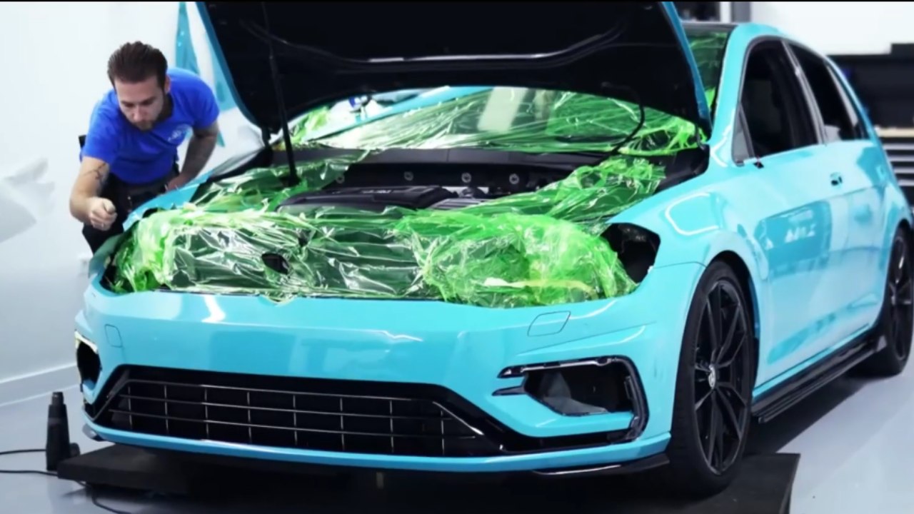 Adaptive Automotive VW Golf R VII (MK7.5) – Komplettfolierung Step-by-Step