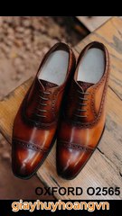 Những kiểu giày tây nam màu trắng tinh khiết được nhiều người sẽ chọn