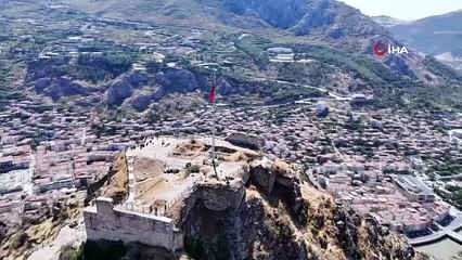 Evinde ölü bulunmuş ve zehirlendiği iddia edilmişti.. Korkunç cinayeti DNA örneği ortaya çıkardı!