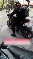 PLAKASINI GİZLEYEN MOTOSİKLETLİYE 5.976 TL CEZA